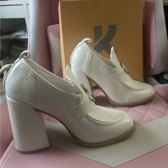Koi Footwear Heeled Delights white platform loafers - sabrina carpenter coquette - Picture 6 of 9